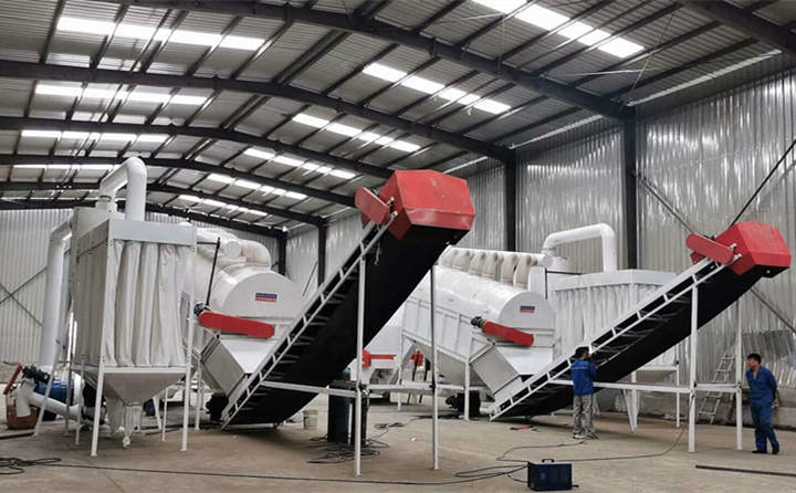 生物燃燒顆粒項(xiàng)目是集破碎、粉碎、烘干、制粒、包裝為一體的全產(chǎn)業(yè)鏈?zhǔn)痉俄?xiàng)目