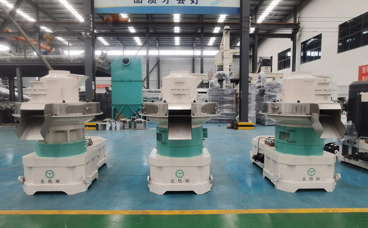 木屑顆粒機(jī)工作中會(huì)遇到各種問(wèn)題，如何解決？下面為大家介紹一下，在生產(chǎn)過(guò)程中經(jīng)常遇到的問(wèn)題